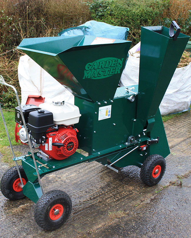 Garden Master Shredder Chipper with 9hp Manual Start Honda Engine